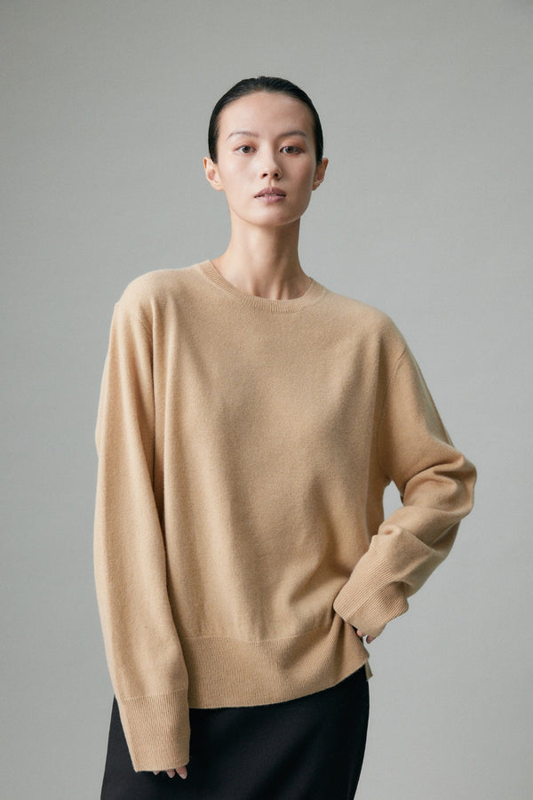 Side-split crew neck merino wool sweater